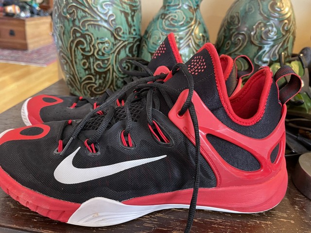 nike zoom hyperrev 2015 red