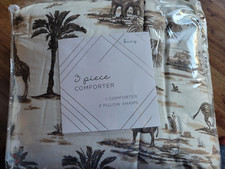 KING SIZE COMFORTER AND 2 SHAMS SET JUNGLE THEME GIRAFFE ELEPHANT ZEBRA NEW
