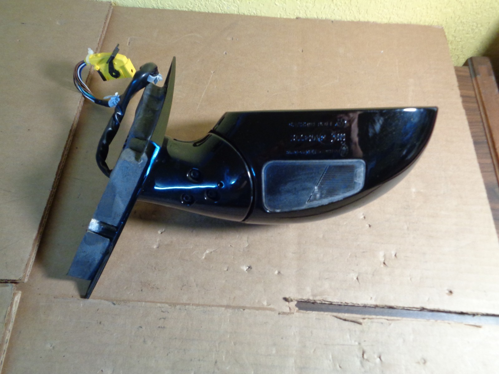  Maserati Quattroporte - RH / DX Side View Door Mirror # 980139451