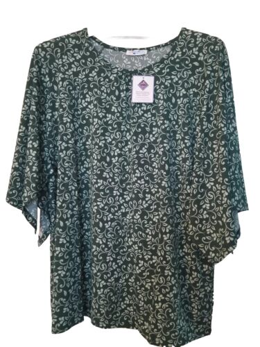 CLEARANCE SALE 🔥 NWT Women's Angel Sleeve Light Weight Tunic Clover 3XL Plus