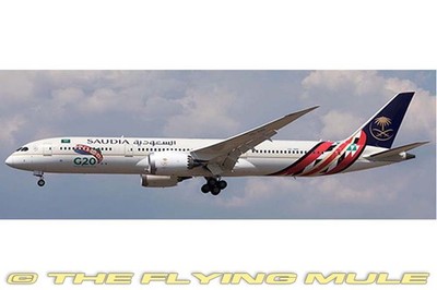 JC Wings 1:400 787-9 Dreamliner Saudi Arabian Airlines HZ-ARF Flaps Down