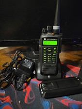 Motorola MotoTRBO XPR6550 UHF 450-512 Mhz Two Way Radio S01.17.08 AAH55TDH9LA1AN