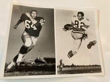 1969 NFL CBS Press Photo of Jerry Kramer (Packers) & Frank Clarke (Cowboys) VG