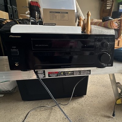 Pioneer VSX-D711 6.1 Channel A/V Receiver Black Dolby Digital DTS Digital Analog