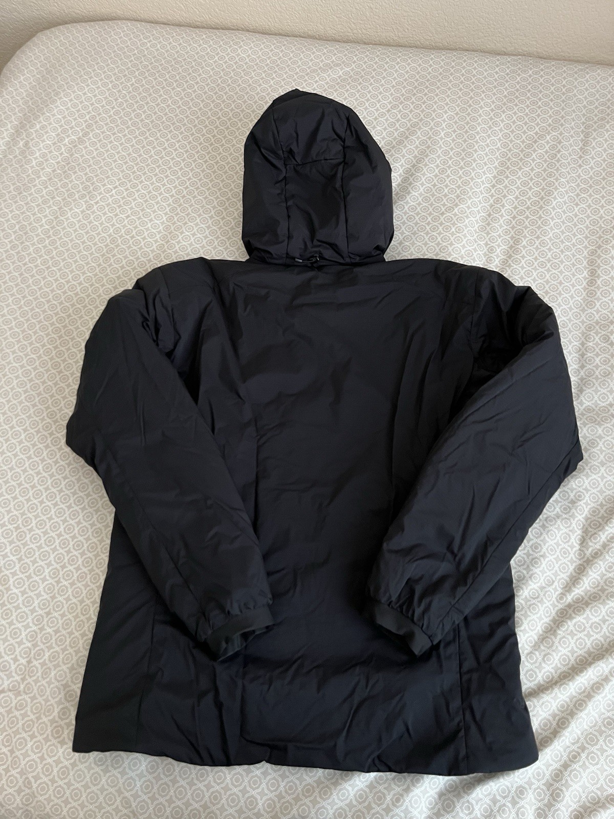 ARC'TERYX Arcteryx Atom AR Giacca Isolata con Cappuccio Pesante Nera Taglia Media