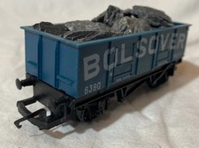 Hornby R136 Large Mineral Wagon – “Bolsover” No. 6390 – with slate load OO Gauge
