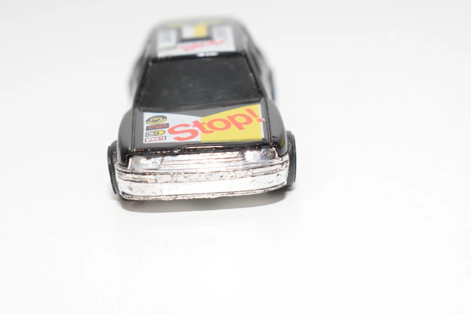 B86 1:64 3 pulgadas 3 pulgadas colores locos peugeot 205 negro exib Foto 3 de 4