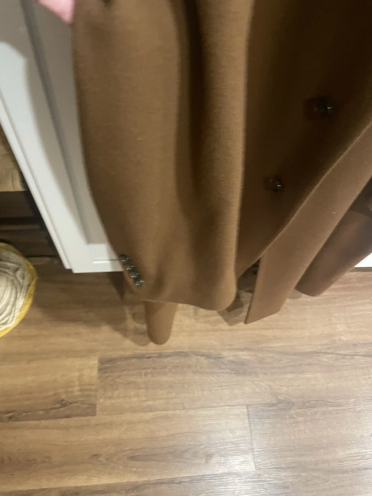 Men’s Size 42 Long Tobacco Color, 100% Wool Coat By Joseph Banks - product detail image 6