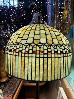 Tiffany Stehlampe X lg creme Vintage selten Buntglas innen 3 Birnen D 54 cm