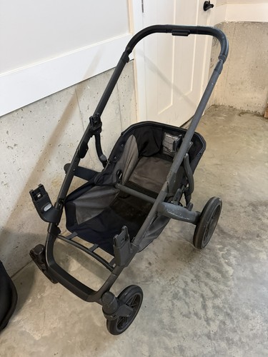 Uppababy VISTA V2 frame / chassis, working but has scratches