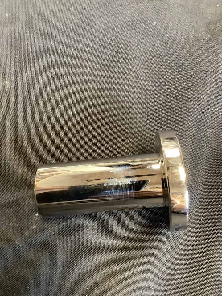 "Toallero Newport latón 24"" East Linear en níquel pulido 16-02/15 C1" Foto 3 de 4