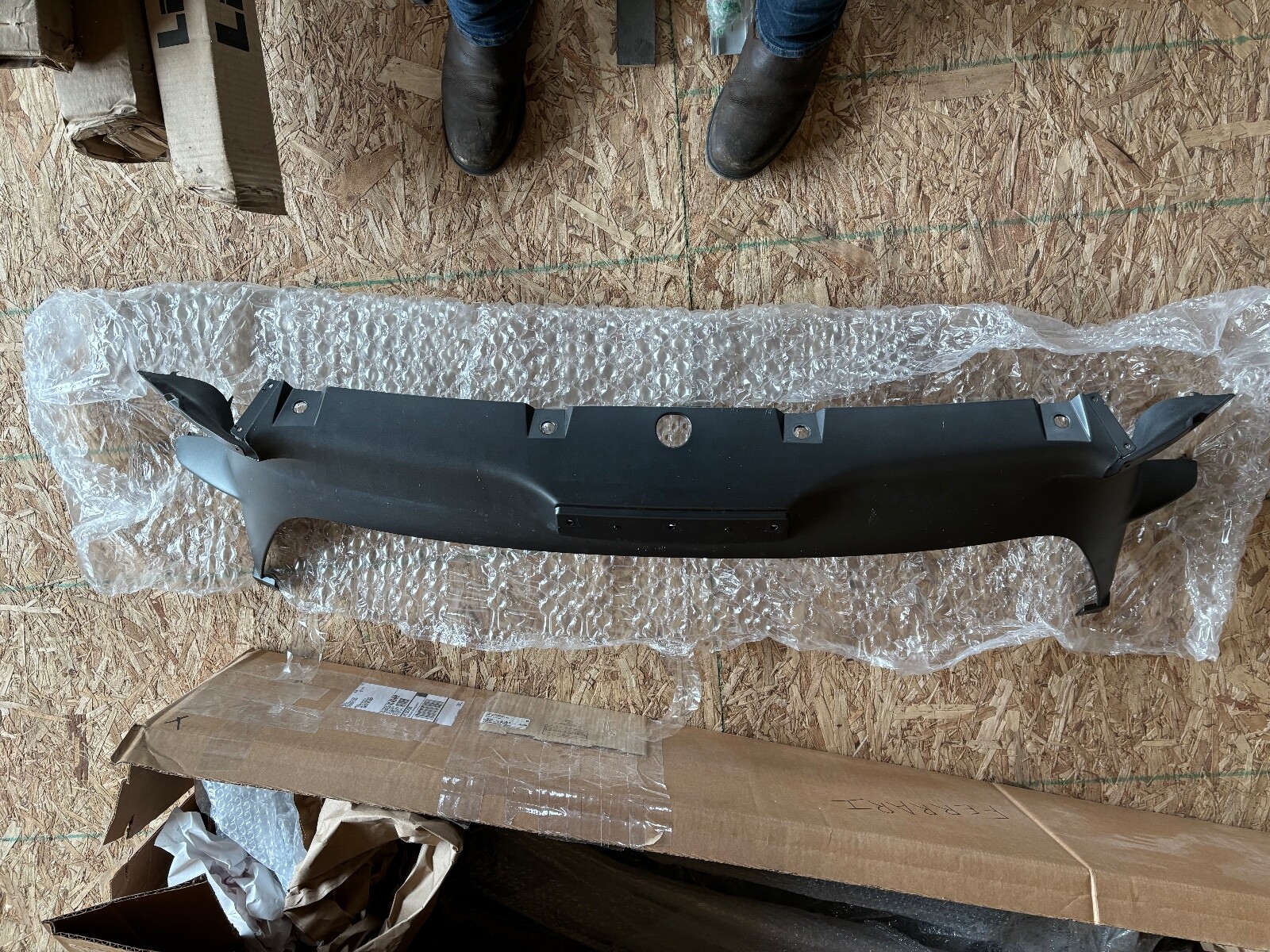 Original Exterior Trim Parts For Ferrari 812 Superfast 
