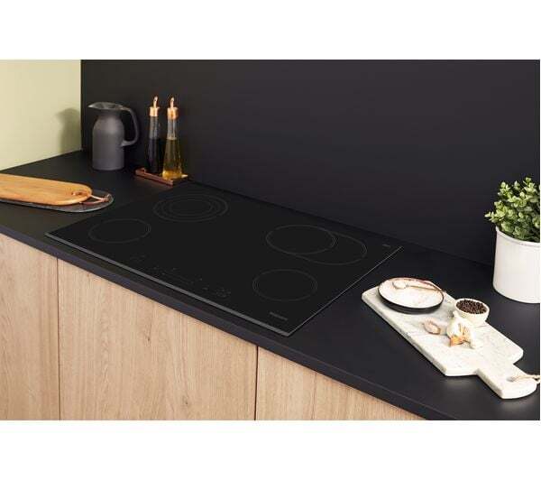 Graded Hotpoint HR7011BH 77cm Black Electric Ceramic Hob 5054645043736