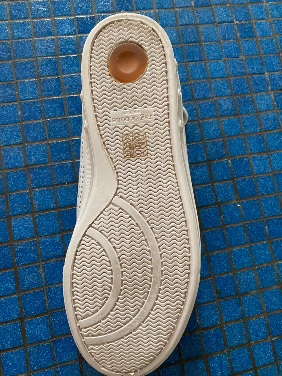 Picture 5 of 5
