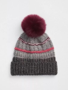 gap pom pom hat