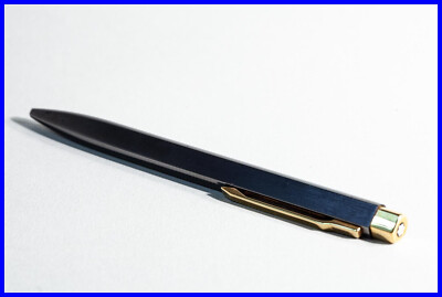 Montblanc LEONARDO No. 20240 Ballpoint Pen In Anthracite & Gold
