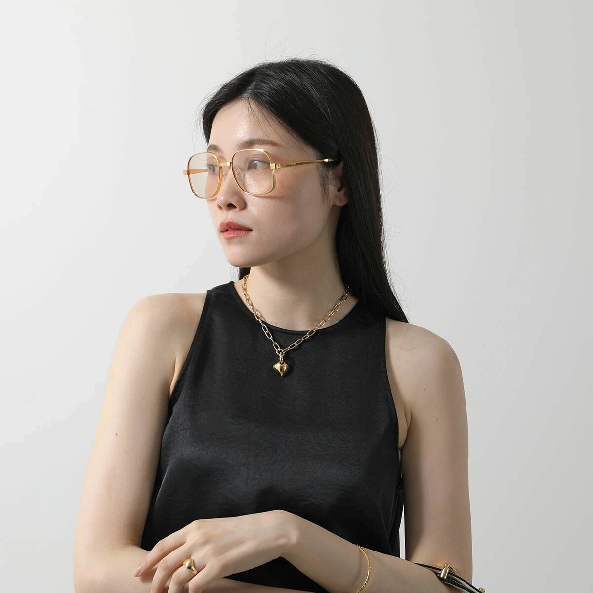大人気❗️GUCCI GG0788S パリ型 アイウェア 001/GOLD Gucci Sunglasses GG0788S Ladies Paris Type Logo Eyewear 001
