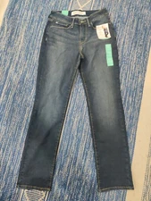New Signature by Levi Strauss & Co. Gold Label WomenMid Rise  Straight Jeans 6