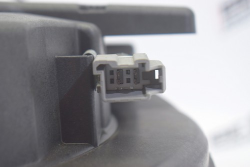 Opel Insignia B SportsTourer BOSE Subwoofer Bass Lautsprecher Woofer 39106695 - Picture 4 of 5