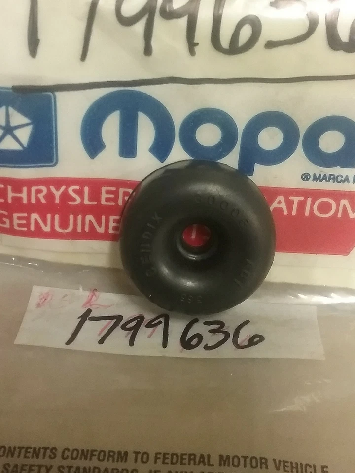 Bota Mopar 1799636, cilindro de rueda Foto 2 de 2