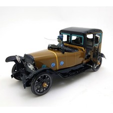 Vintage Tin Wind-Up Classic Spain Car Ornament, Retro Mechanical Collectible Dec