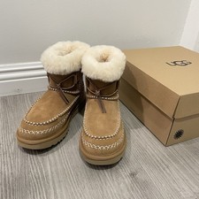 UGG Classic Mini Alpine Boots Chestnut Women  s Size 7 Sheepskin Suede New In Box