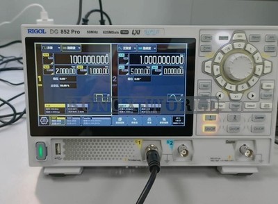 7'' Touch Screen RIGOL DG852 Pro 50MHz Dual Channel Arbitrary Waveform Generator