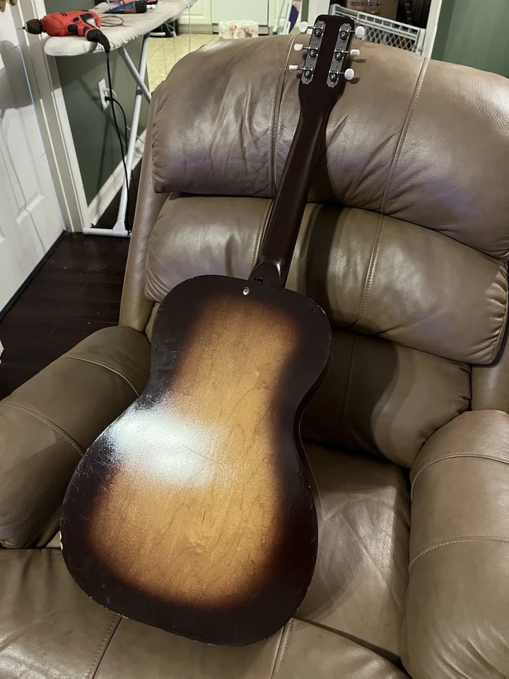 Vintage Oahu Prince  36" Acoustic Parlor Guitar-Excellent Cond! w/Original Case - Image 2 of 4