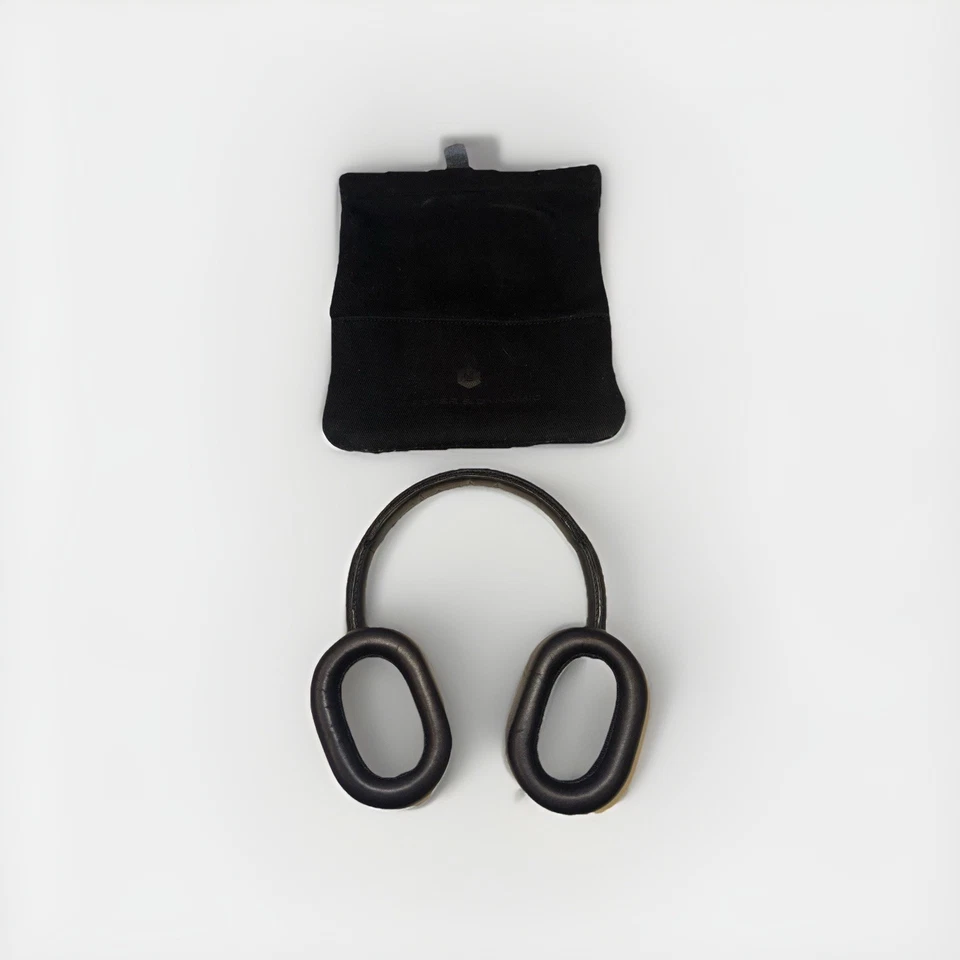 Auriculares Bluetooth Master & Dynamic MW50+ - negros/dorados Foto 2 de 4