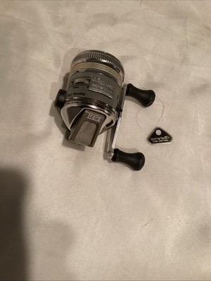 Vintage Zebco UL3 Classic Feathertouch Spin Cast Reel U.S.A. Never Used