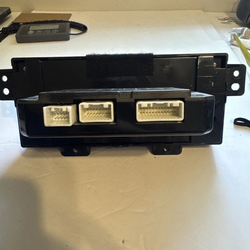 Heater A/c Climate Control Heated Seats Td1261190 OE Fits MAZDA CX9 2007-2009 - Image 3 of 3