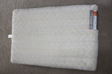 DOG M MEDIUM CRATE LINER MAT - PLUSH - ORTHOPEDIC -NEW WITH TAGS