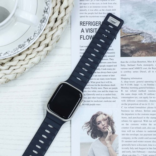 For iWatch Band Series 10 9 8 7 6 5 4 3 SE Ultra Magnetic Silicone Wrist Strap - Photo 33 sur 47