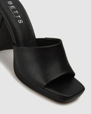 BETTS LOCKET SQUARE TOE BLACK MULES (SZ 6) Australia