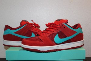 nike sb dunk low brickhouse