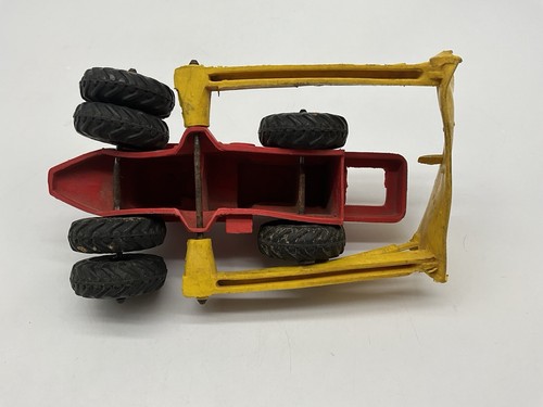 Auburn Rubber Co. Vintage 1940's Red & Yellow Earth Mover Bulldozer Dualie Toys - Picture 16 of 19