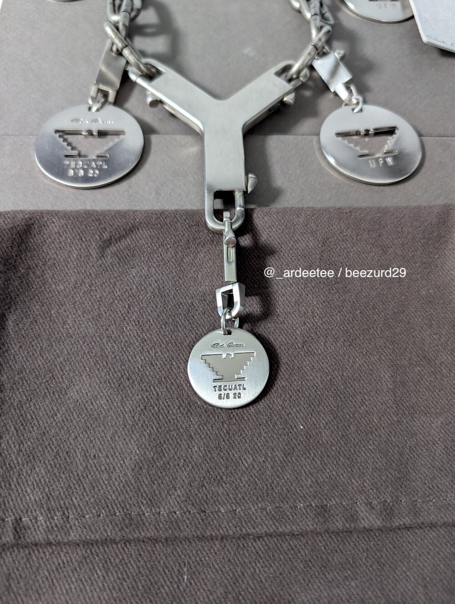 RICK OWENS RARE SS20 TECUATL RUNWAY CERBERUS UFW CHARMS RICK OWENS RARE SS20 TECUATL RUNWAY CERBERUS UFW CHARMS