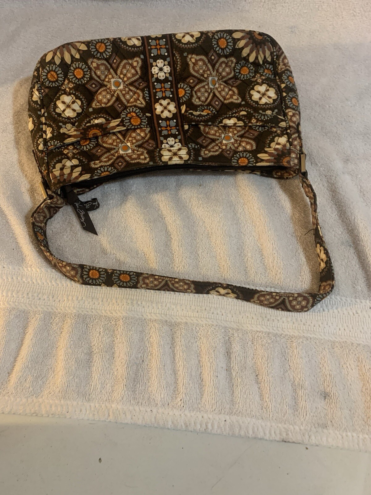 Picture 2 of 6