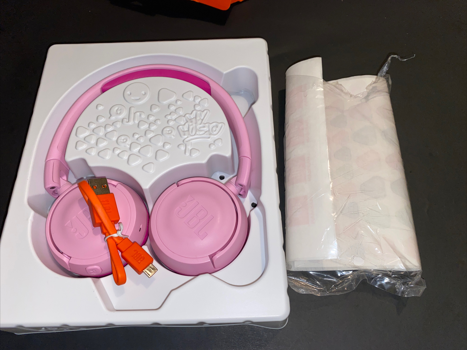 JBL JR300BT - pink | STEG-Electronics.ch