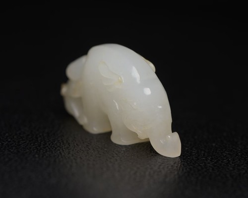 Rare Chinese Antique carved "elephant monkey" Hetian jade statues pendants 417 - Picture 2 of 8