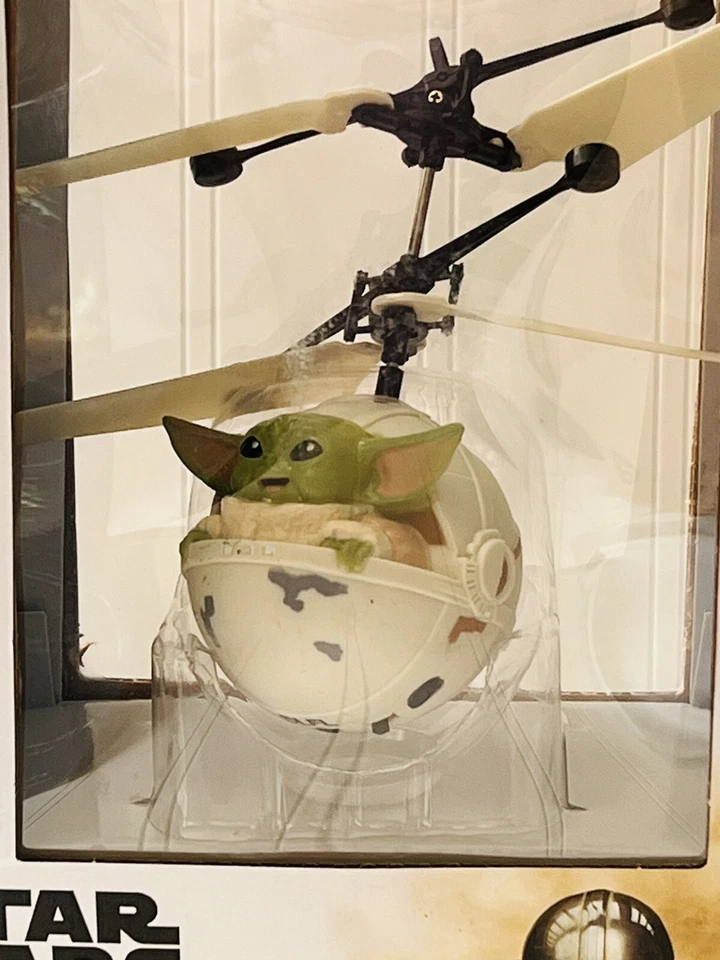 Star Wars The Mandalorian Baby Yoda Licensed Infrared RC Flying Helicopter Ball - Image 2 of 4