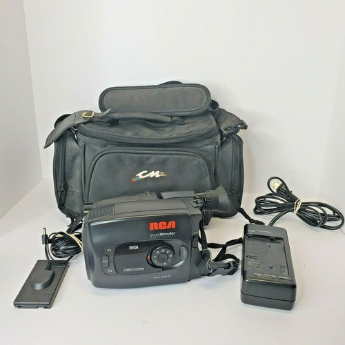 RCA Small Wonder Camcorder Model CC617 VHS-C 12X Zoom Untested