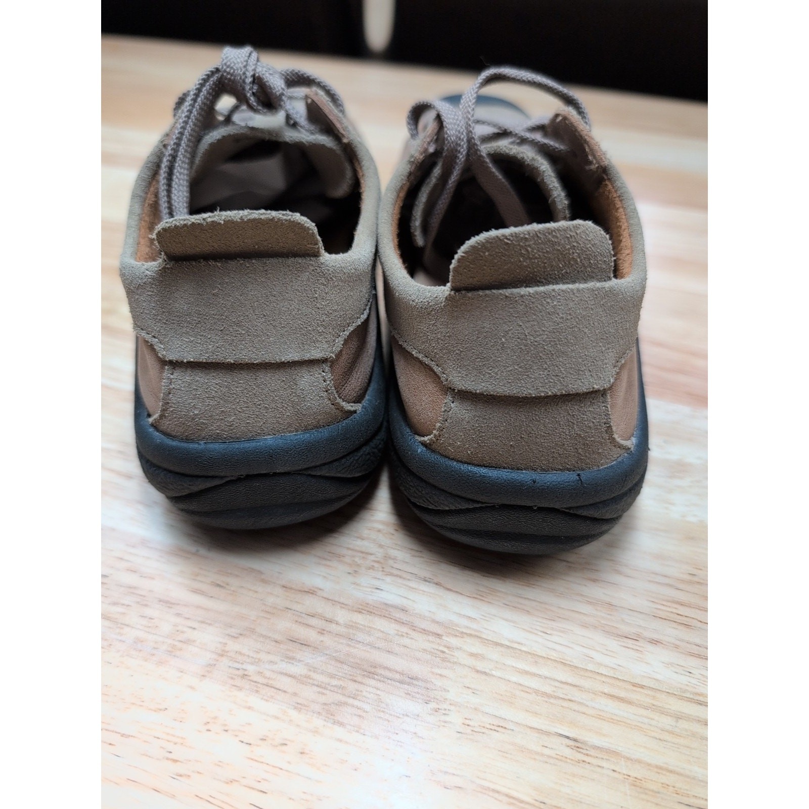 Sneakers Keen XT 1005 da donna in pelle marrone marrone chiaro misura 6 5 da trekking