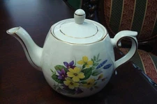 Ellgreave Woods & Sons England Mid Century 32 oz. ironstone teapot ANTIQUE [TP5]