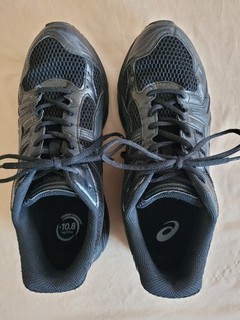 ASICS GEL KAYANO 14 in schwarz GR. 45 ansehen !!!