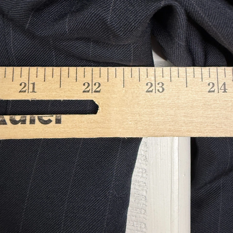 Traje Geoffrey Beene Para Hombres 42L Azul Marino Rayas 2 Botones Lana Pantalones 36x31 Plisado Foto 3 de 4