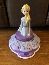 Disney Frozen 2 Elsa Figure LED Night light Auto Shut Off.    D1