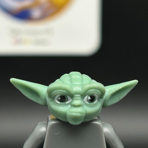 LEGO Brand Star Wars Minifigure Head Modified 64804pb01 for Yoda sw0219 sw0446a - Picture 2 of 8