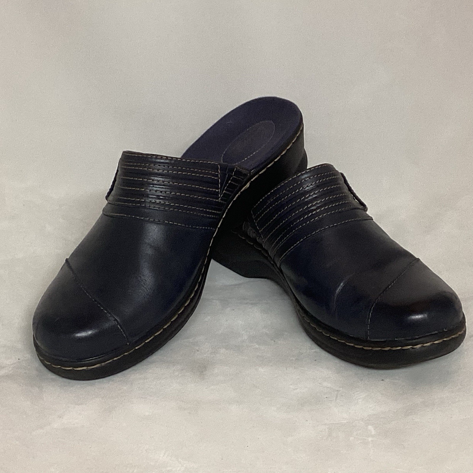SAOLA Clark donna pelle blu navy mules cuciture decorative suola imbottita misura 9 5W