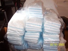 95 Bed Incontinence Underpads 22" X 35" Plastic Back